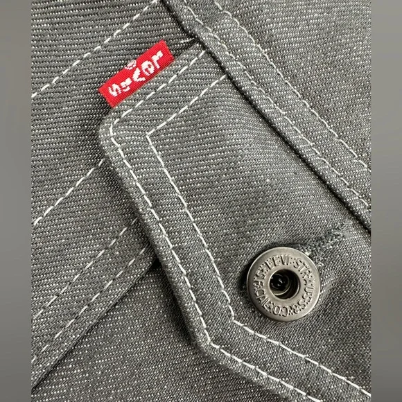 Levi's Big Boys' Classic Grey Denim Trucker Jacket Youth Medium 10-12 - Picture 7 of 11